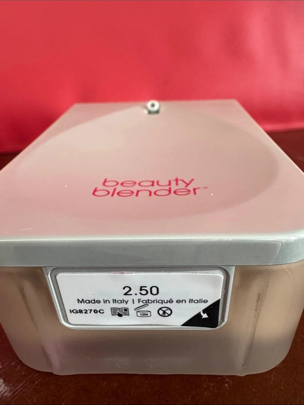 beautyblender BOUNCE Liquid Whip Foundation - Neutral Beige